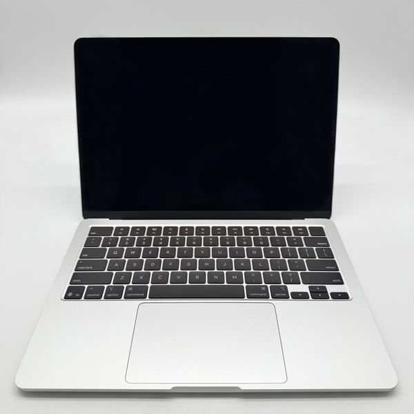 MacBook Air 13" 2025 M4 16gb RAM 256gb SSD Silver б\у (XCYF3) 5747        фото