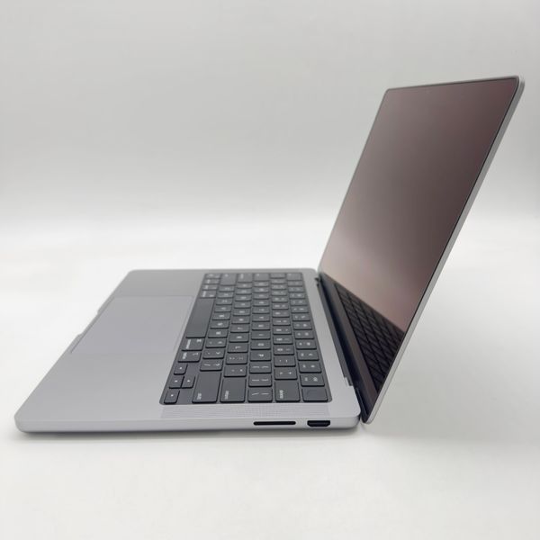 MacBook Pro 14" 2023 M3 8gb RAM 512gb SSD Space Gray б/у (T1XP7) 5509        фото